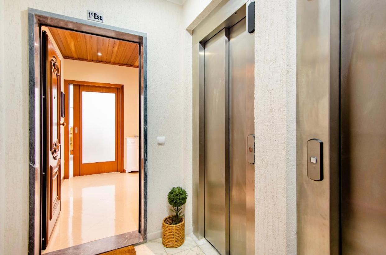 Quarto Duplo Parque Tejo, Com Wc Bobadela Ngoại thất bức ảnh